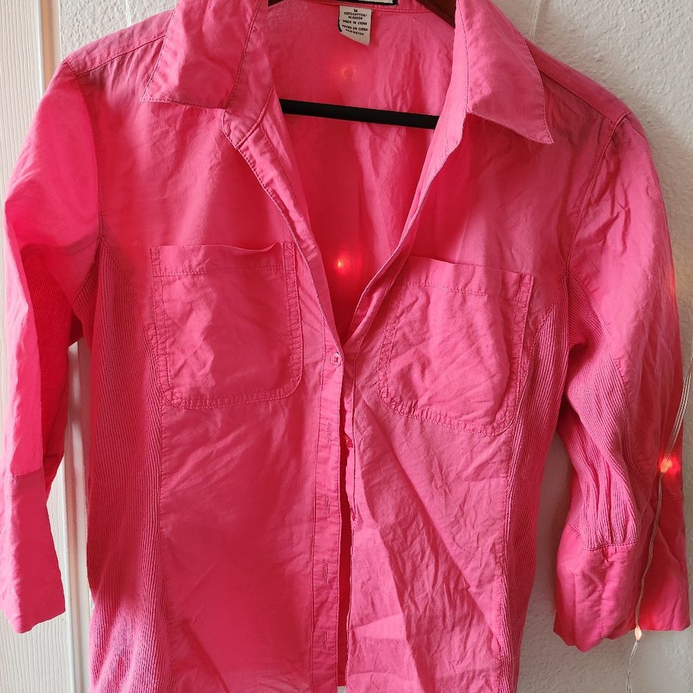 Jamaica Bay Discover Paradise Pink 100% Cotton Size Medium with Ribbed Stretch